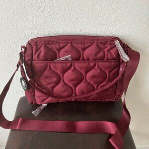 Samantha Brown To-Go Quilted Cargo Crossbody BURGUNDY nwt